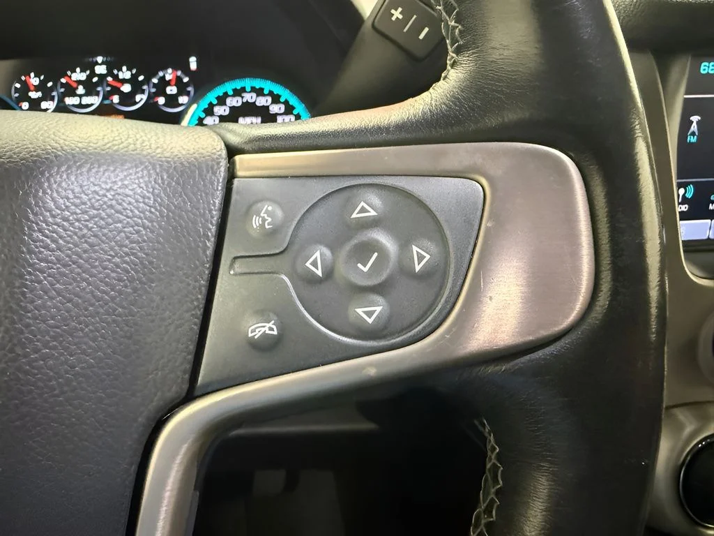 Used 2019 Blue GMC Denali image 24