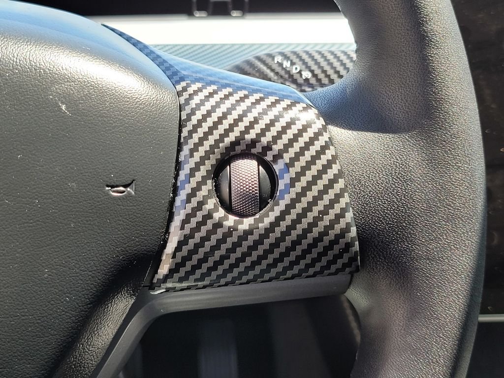 Used 2023 White Tesla Base image 26