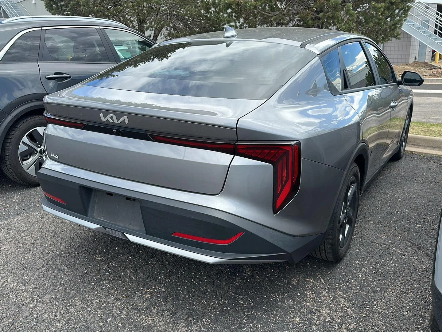 Used 2025 Steel Gray Kia LXS image 4