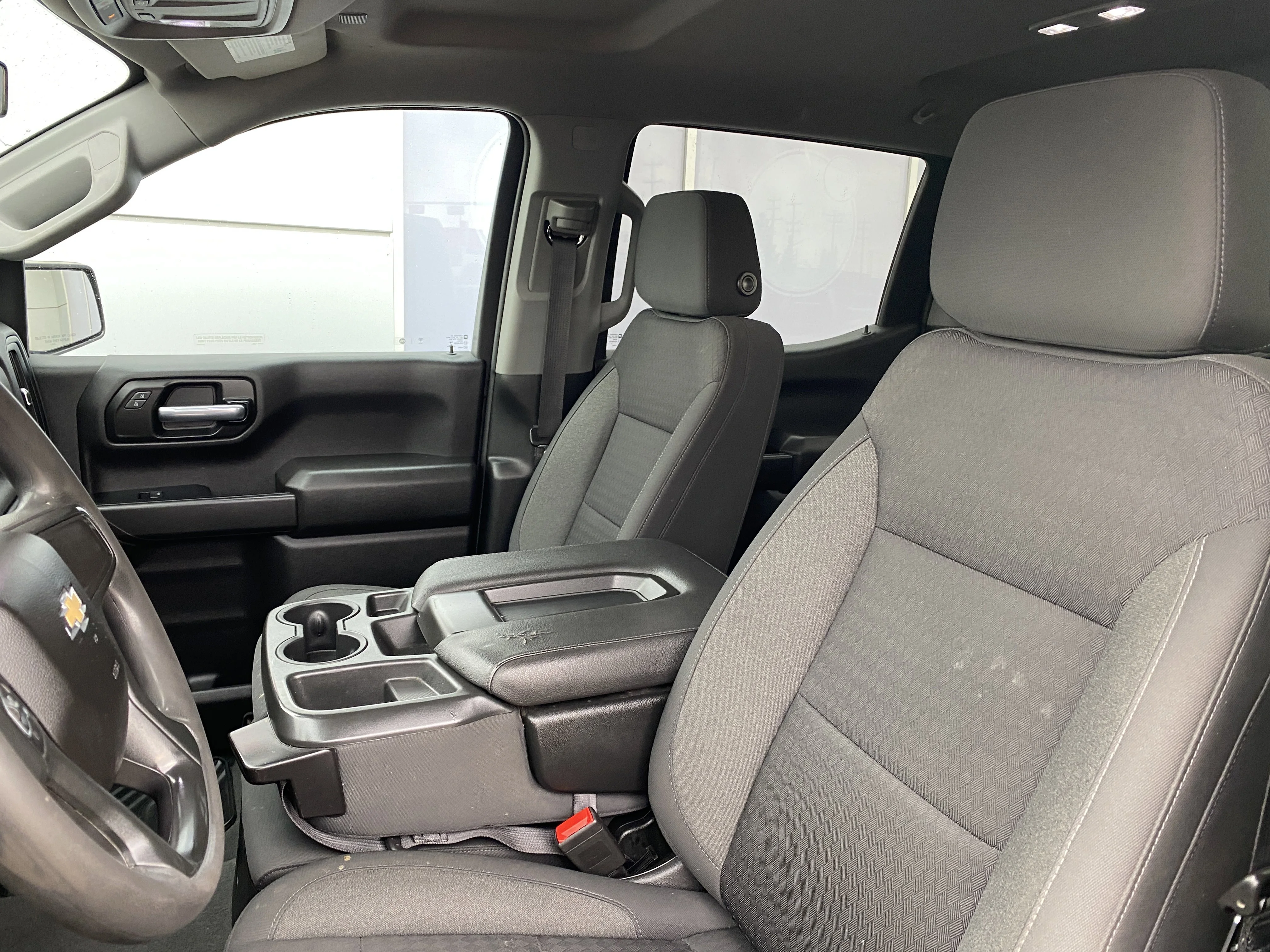 Used 2023 Blue Chevrolet Custom Crew Cab * LANE DEPARTURE WARNING * TOW PACKAGE * image 8