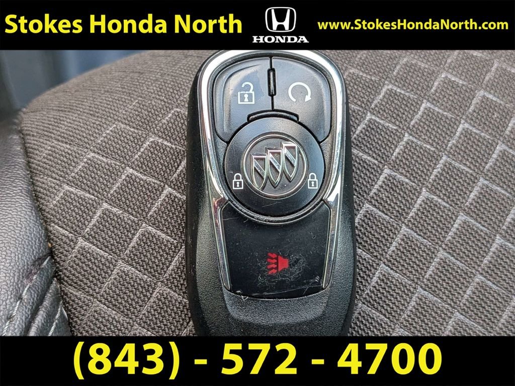 Used 2021 White Buick Preferred image 31