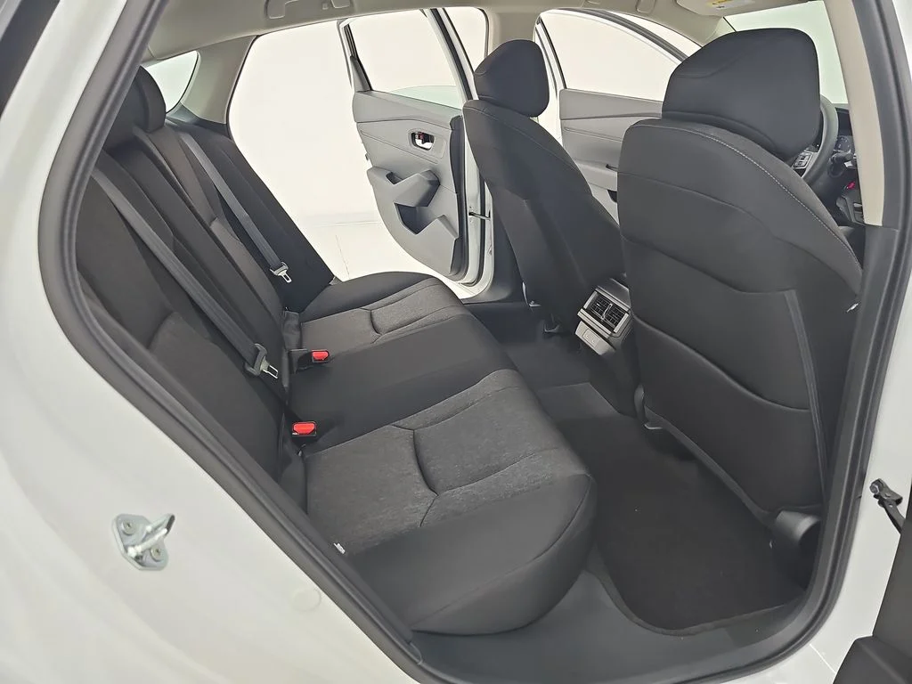New 2026 Platinum White Pearl Honda LX image 13
