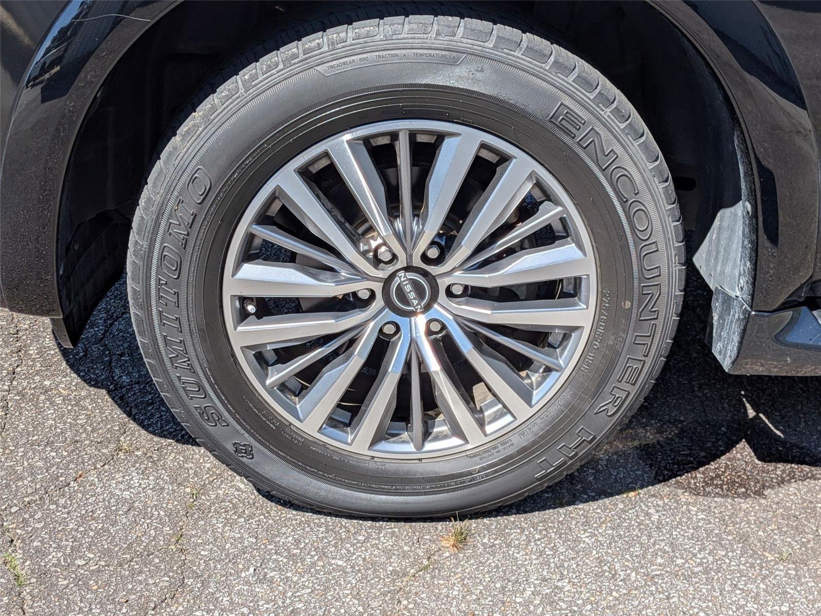 Used 2021 Super Black Nissan SL image 10