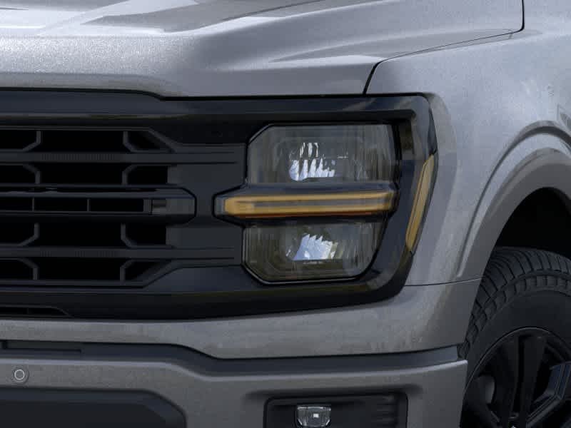 New 2026 Carbonized Gray Metallic Ford XLT image 18