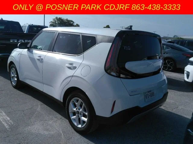 Used 2024 White Kia LX image 3