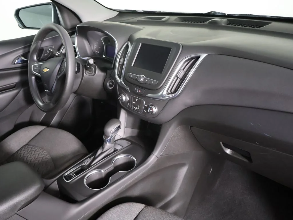 Used 2022 Gray Chevrolet LT image 24
