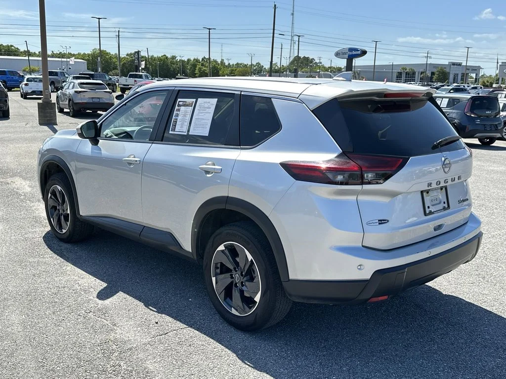 Used 2024 Brilliant Silver Metallic Nissan SV image 6