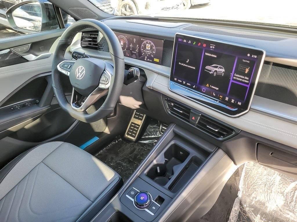 New 2026 Avocado Green w/Deep Black Roof Volkswagen 2.0T SE R-Line Black image 18