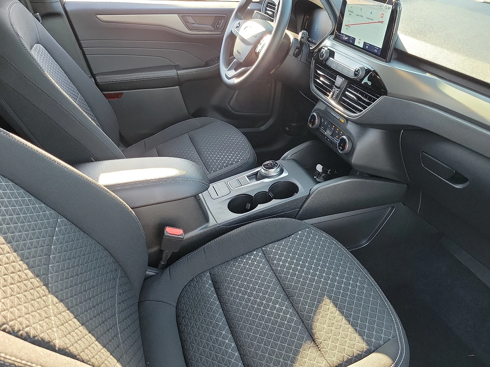 Used 2025 Silver Metallic Ford Active image 17