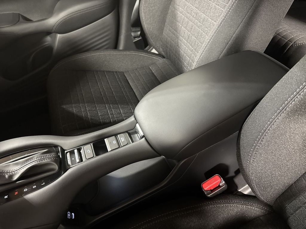 2026 Honda HR-V LX - Photo 25