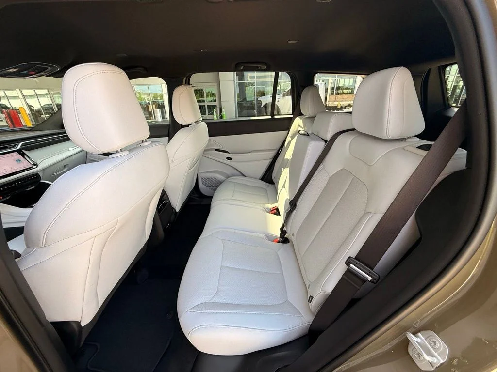 New 2026 41 Exterior Paint Jeep Laredo image 26