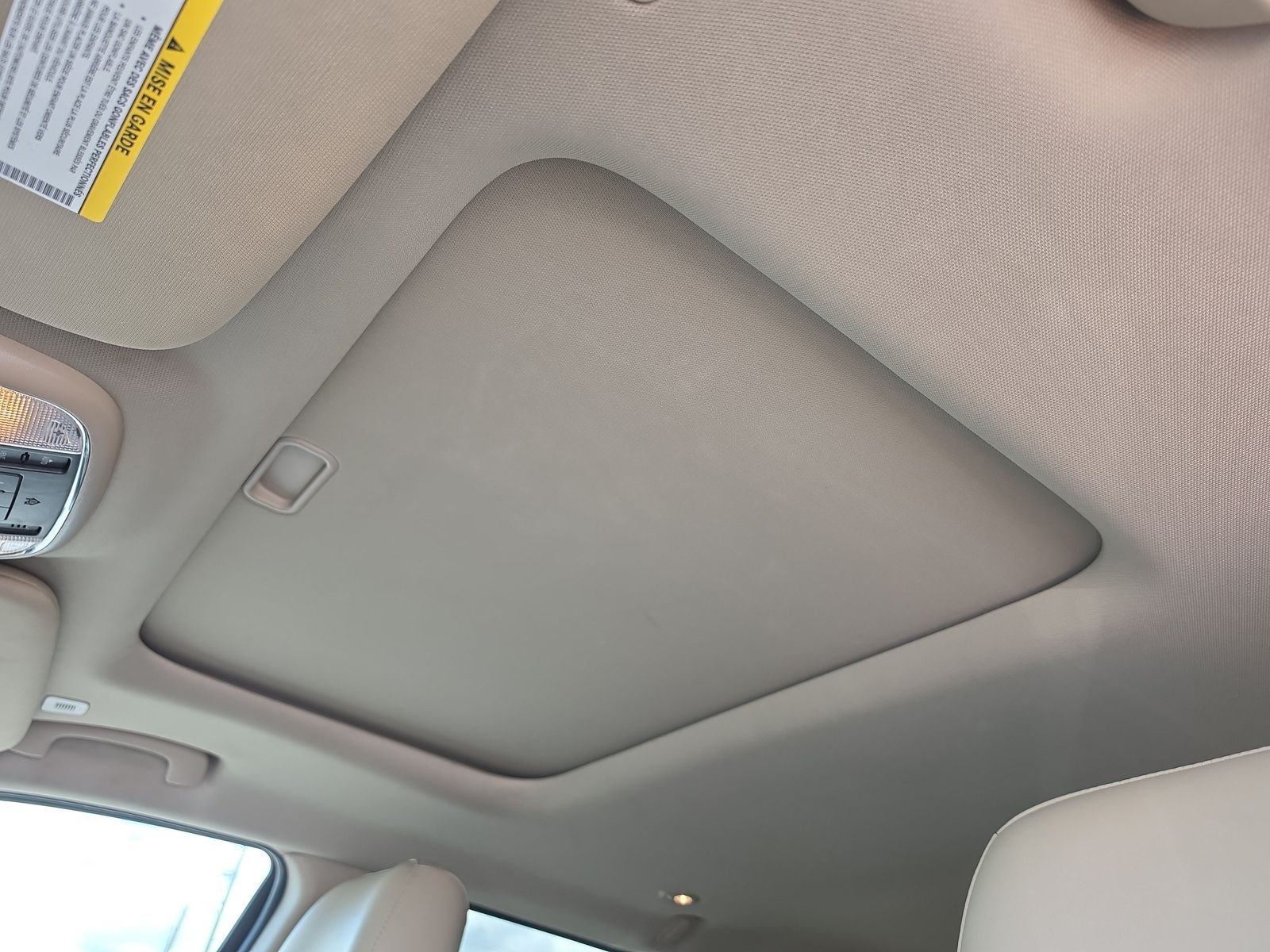 Used 2022 White Jeep Limited image 16