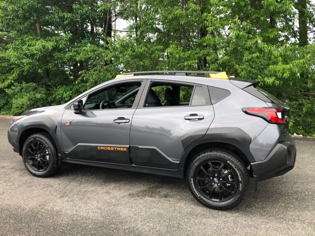 Used 2025 Gray Subaru Wilderness image 7