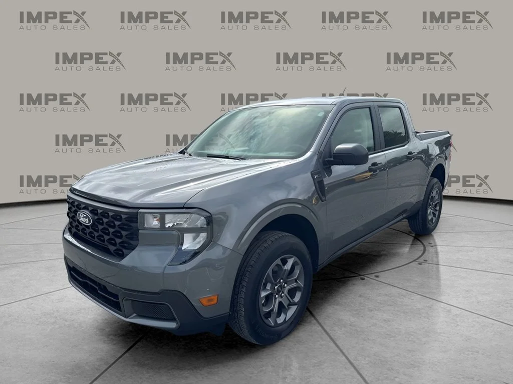 Used 2026 Gray Ford XLT image 1