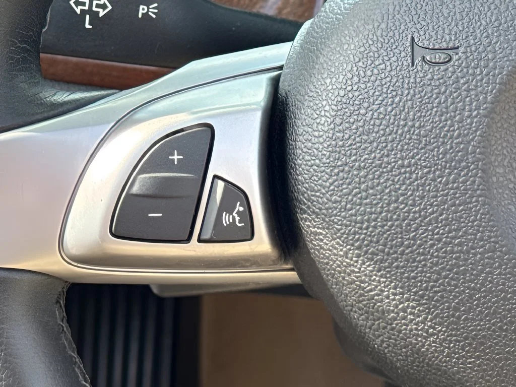 Used 2004  BMW 3.0i image 13