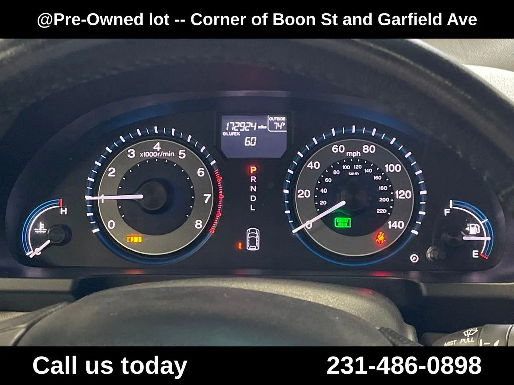 Used 2012  Honda EX-L image 20
