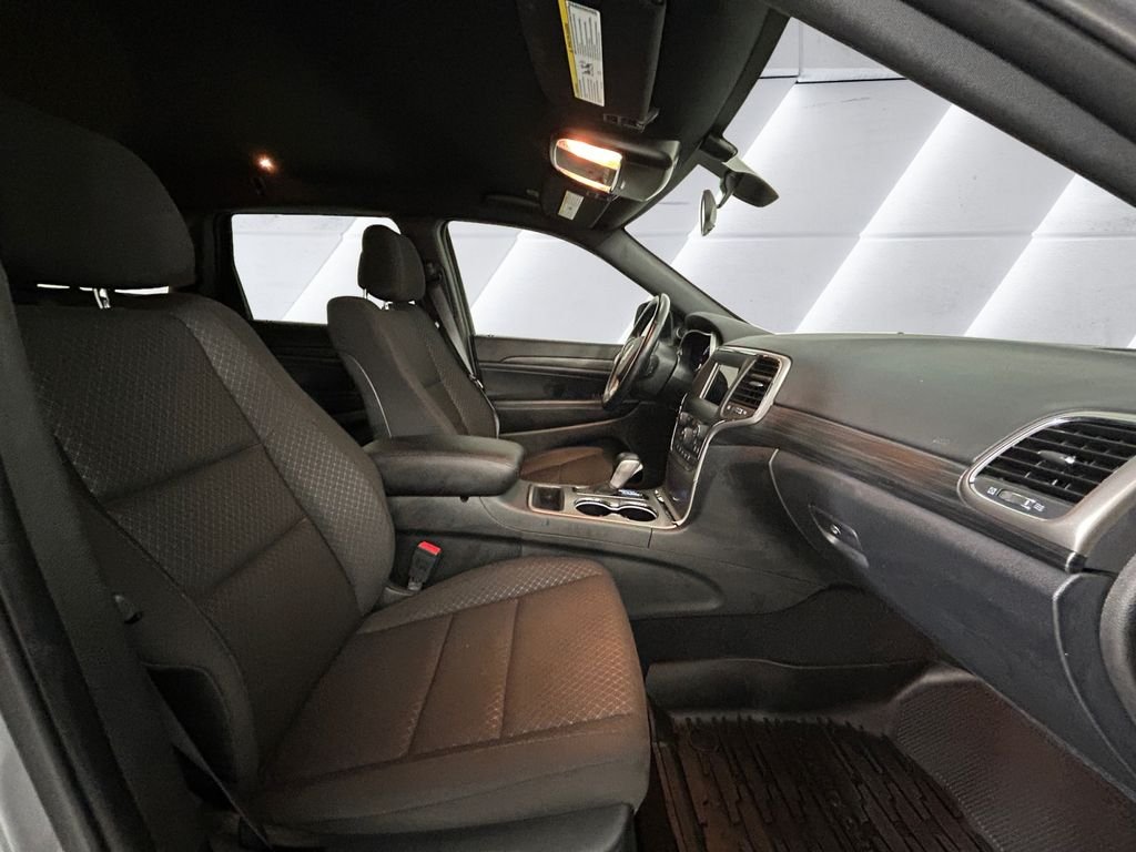 Used 2021 Silver Jeep Laredo E image 13