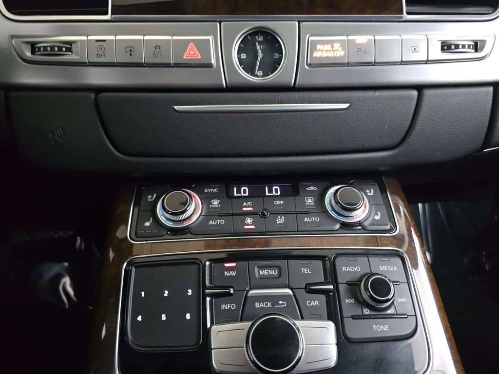 Used 2015 Brilliant Black Audi 3.0T image 27