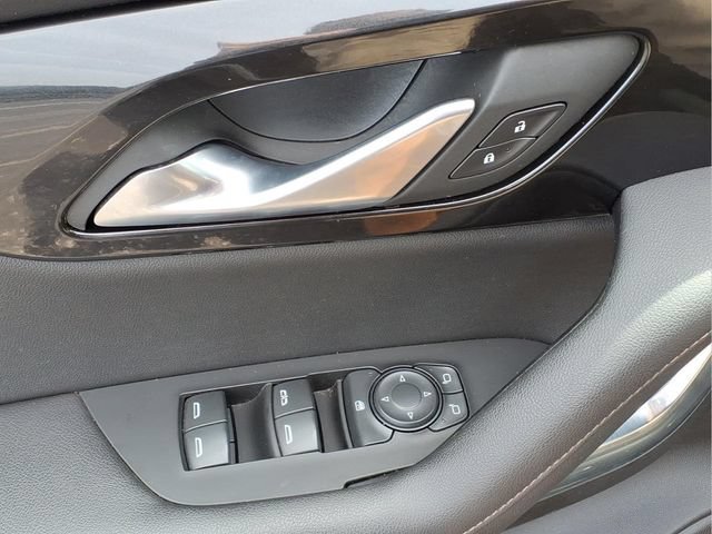 Used 2022 IRON GRAY METALLIC Chevrolet Premier image 15