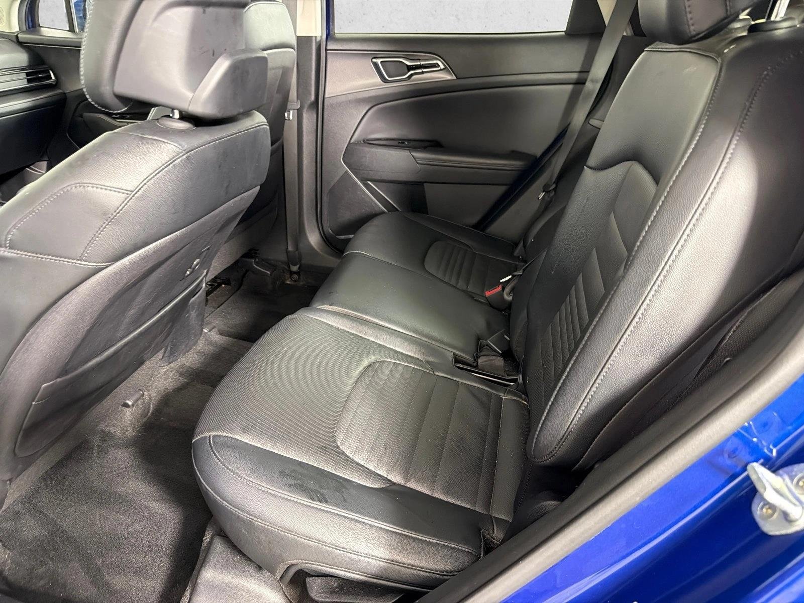 Used 2023 Sapphire Blue Kia SX-Prestige image 23