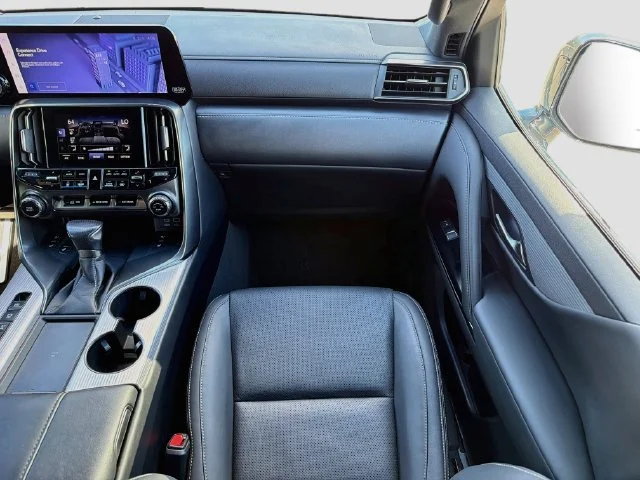 Used 2023 Silver Lexus LX 600 F SPORT image 19