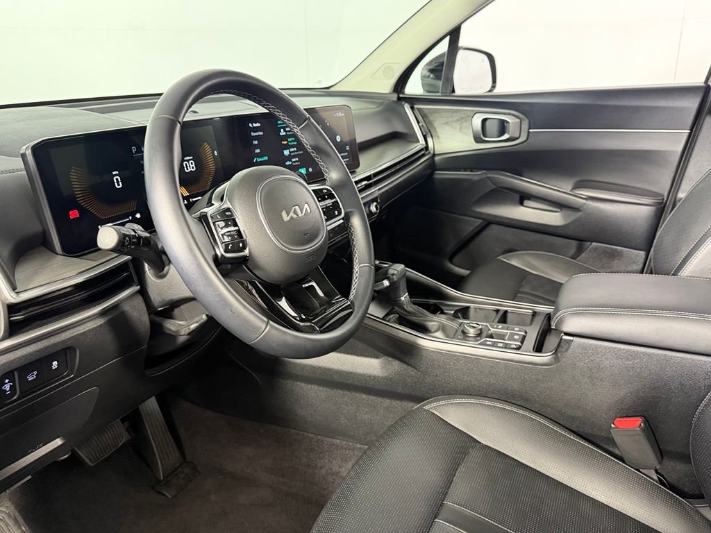 Used 2025 Brown Kia X-Line EX image 12
