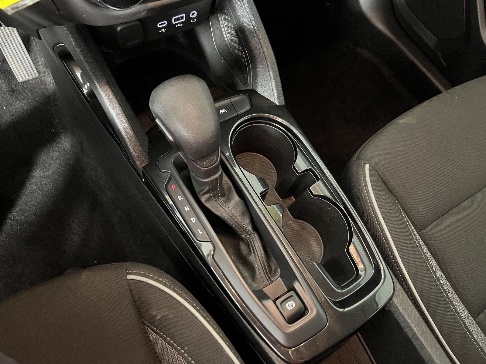Used 2023 Summit White Chevrolet LS image 10
