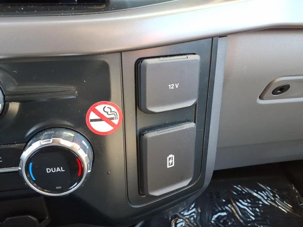 Used 2025 White Ford XLT image 36