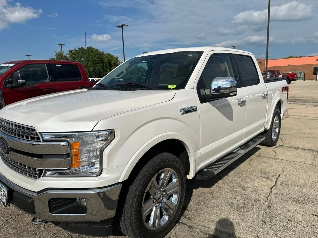 Used 2018 White Ford Lariat image 2