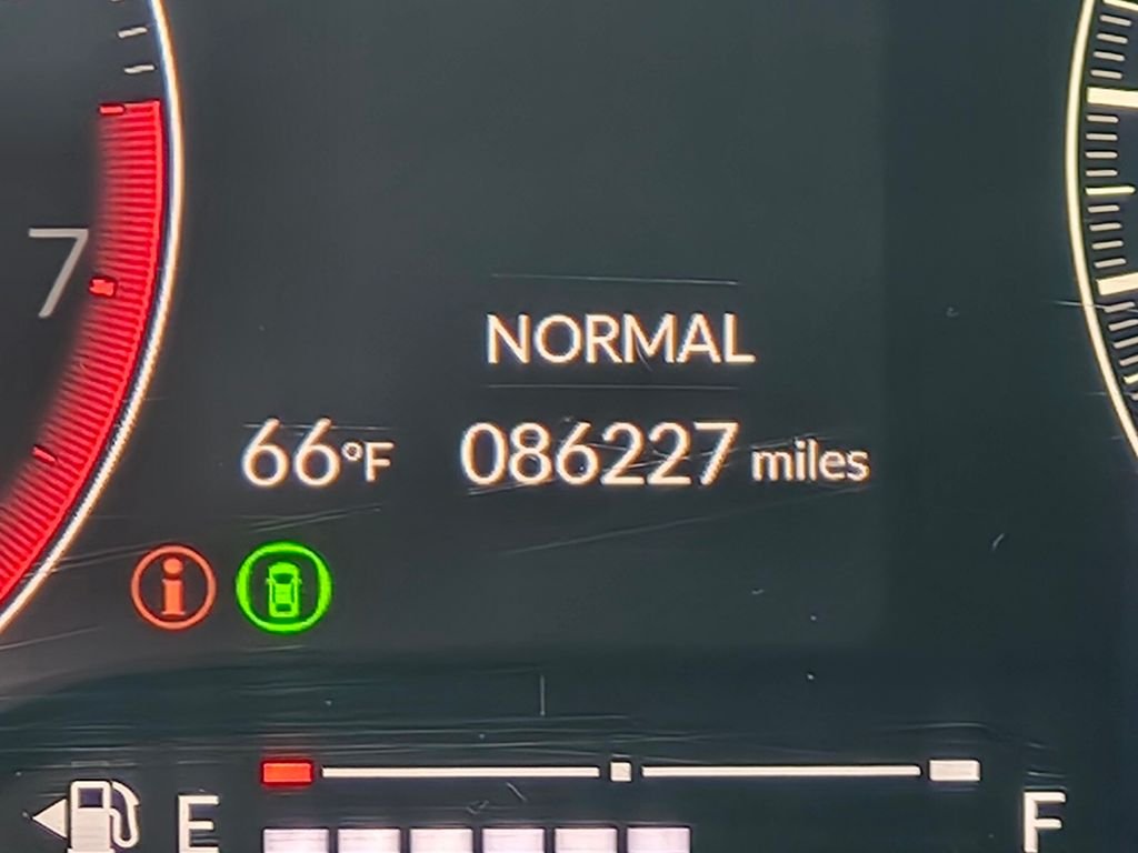 Used 2022 Gray Honda Si image 31