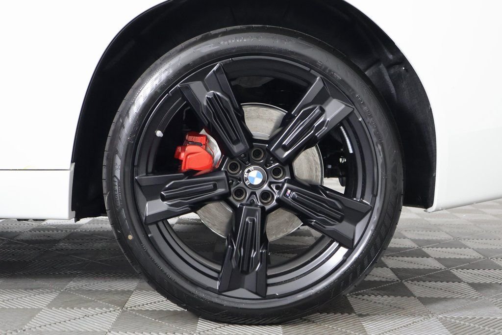 New 2026 Alpine White BMW 30 xDrive image 10