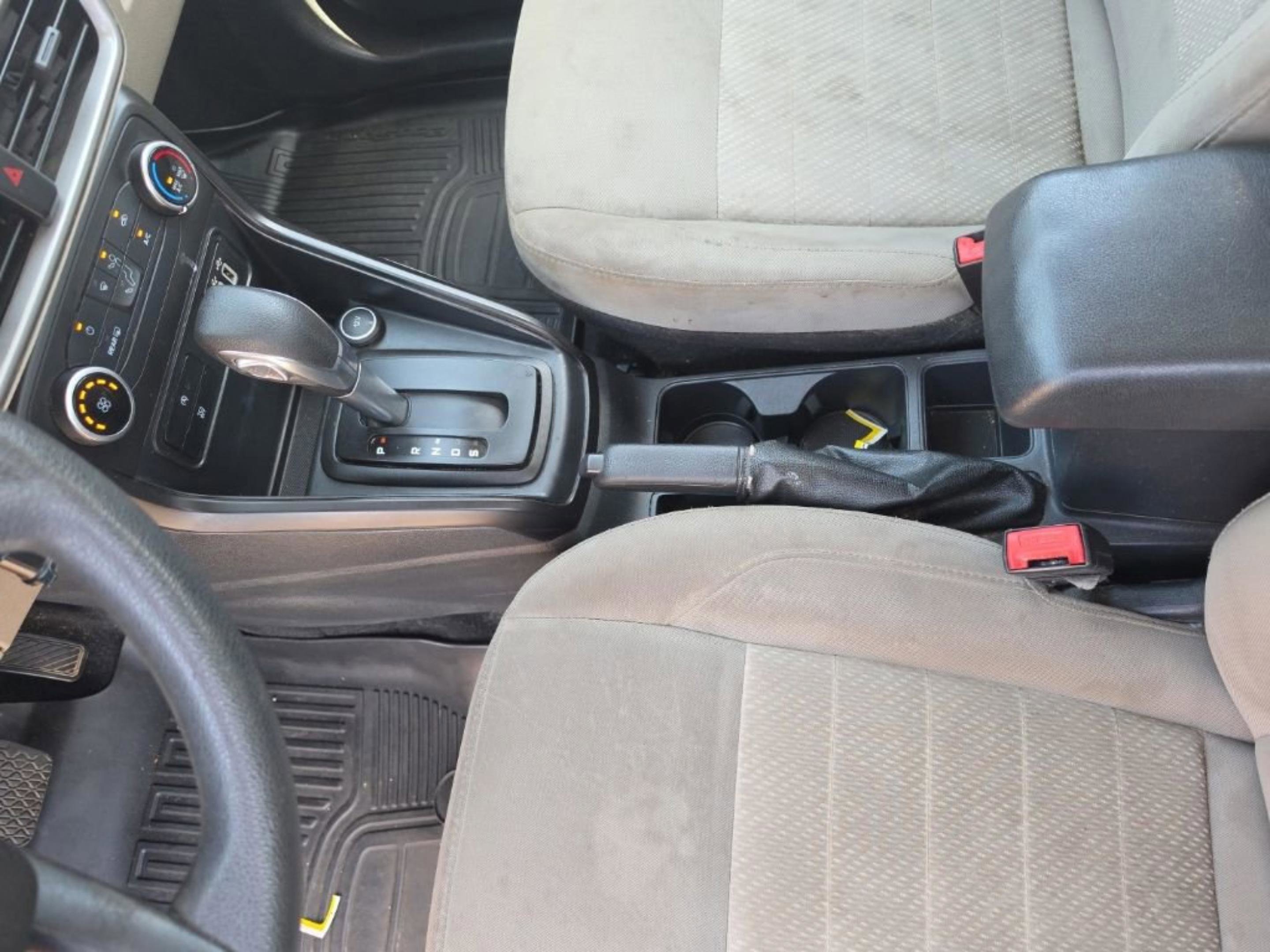 Used 2021 Gol/gold Ford S image 17