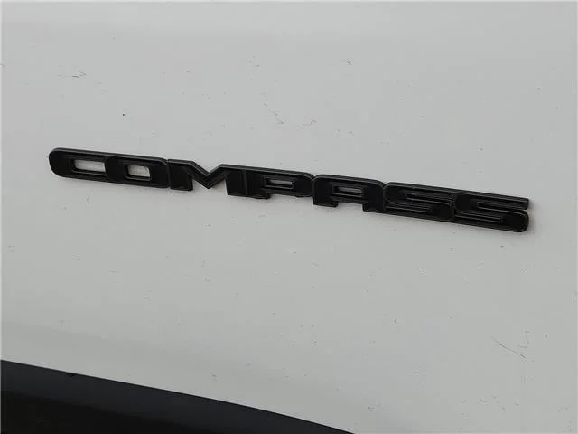 Used 2025 White Jeep Trailhawk 4x4 image 8