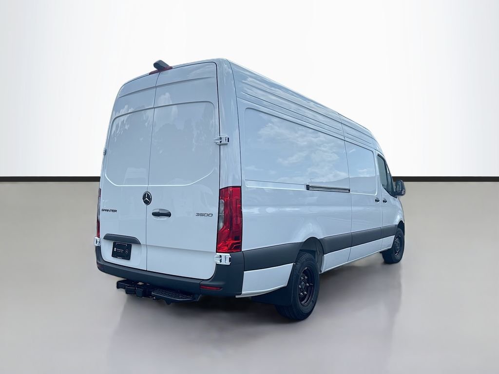 New 2026 Arctic White Mercedes-Benz Cargo 170 WB image 2
