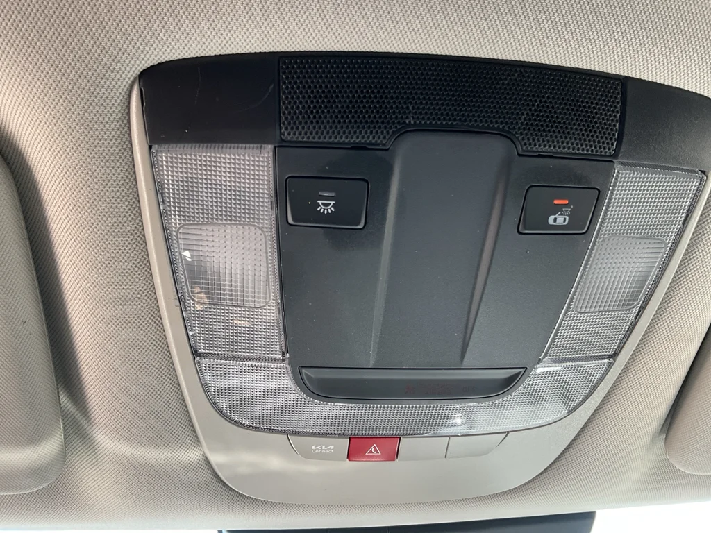 Used 2025 Vesta Blue Kia EX image 32