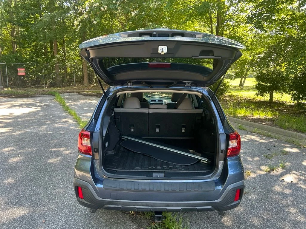 Used 2018 Blue Subaru 2.5i Premium image 29