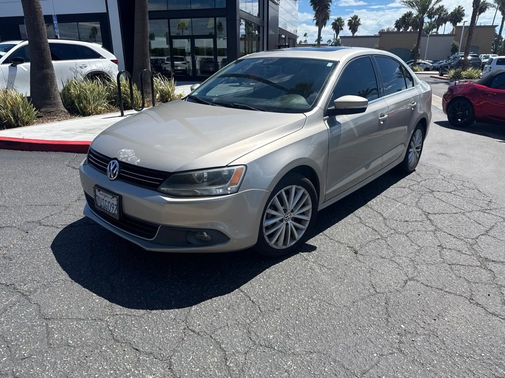 Used 2013 Volkswagen Jetta SEL with VIN 3VWLP7AJ6DM208554 for sale in Oxnard, CA