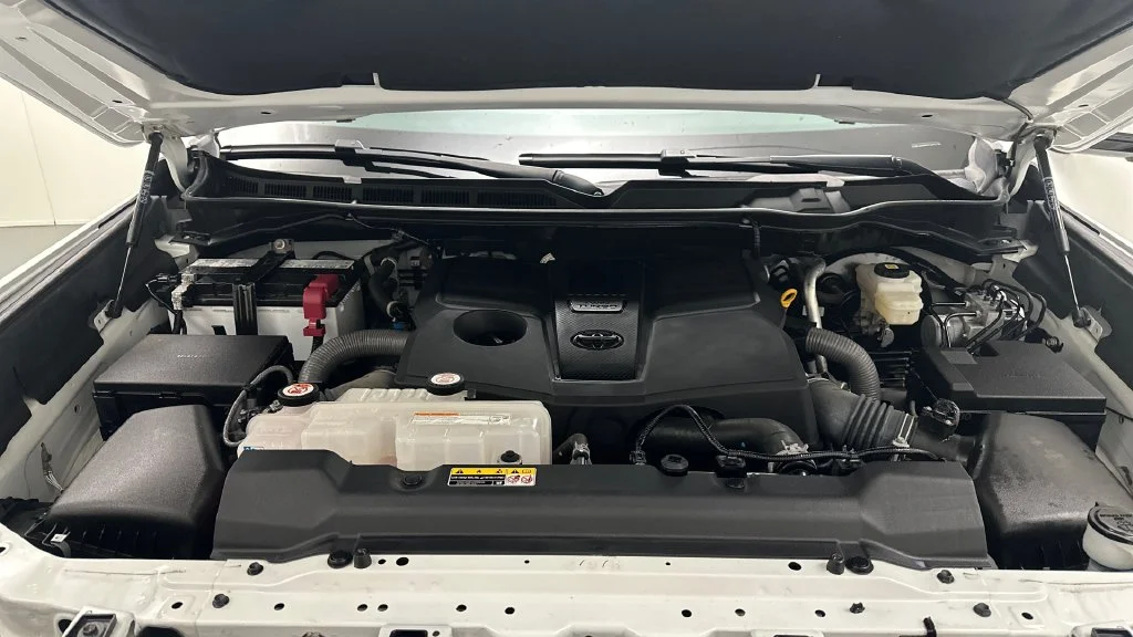 Used 2024 White Toyota SR5 image 11