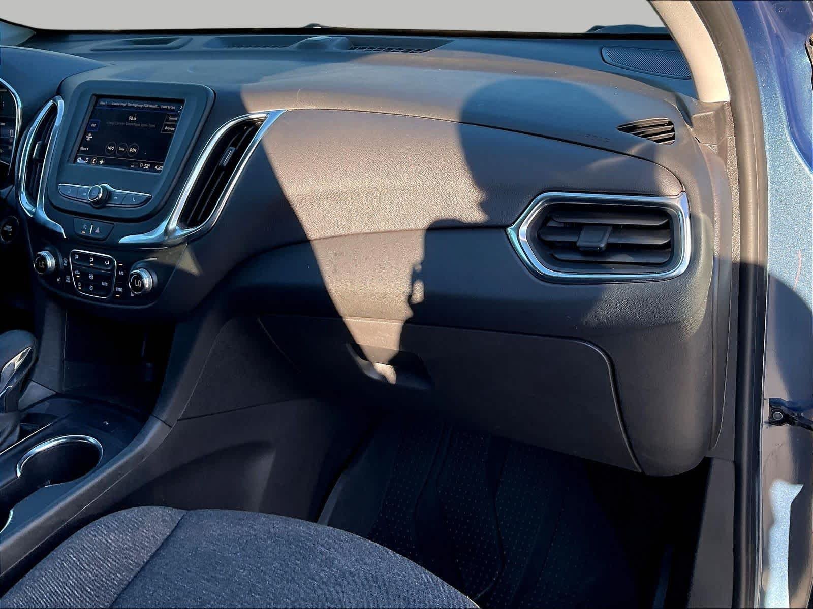 2024 Chevrolet Equinox LT - Photo 28