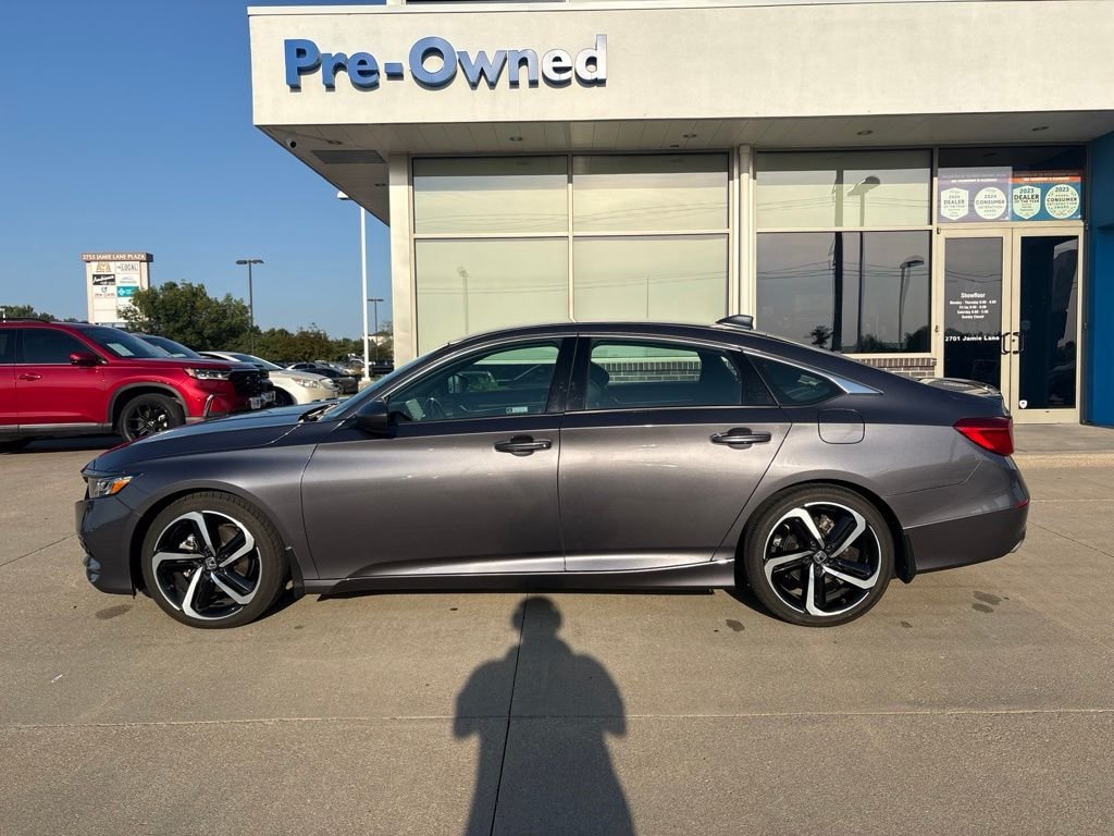 Used 2020 Modern Steel Honda Sport image 8