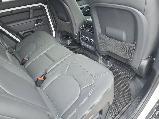 Certified Used 2025 White Land Rover X-Dynamic SE image 13