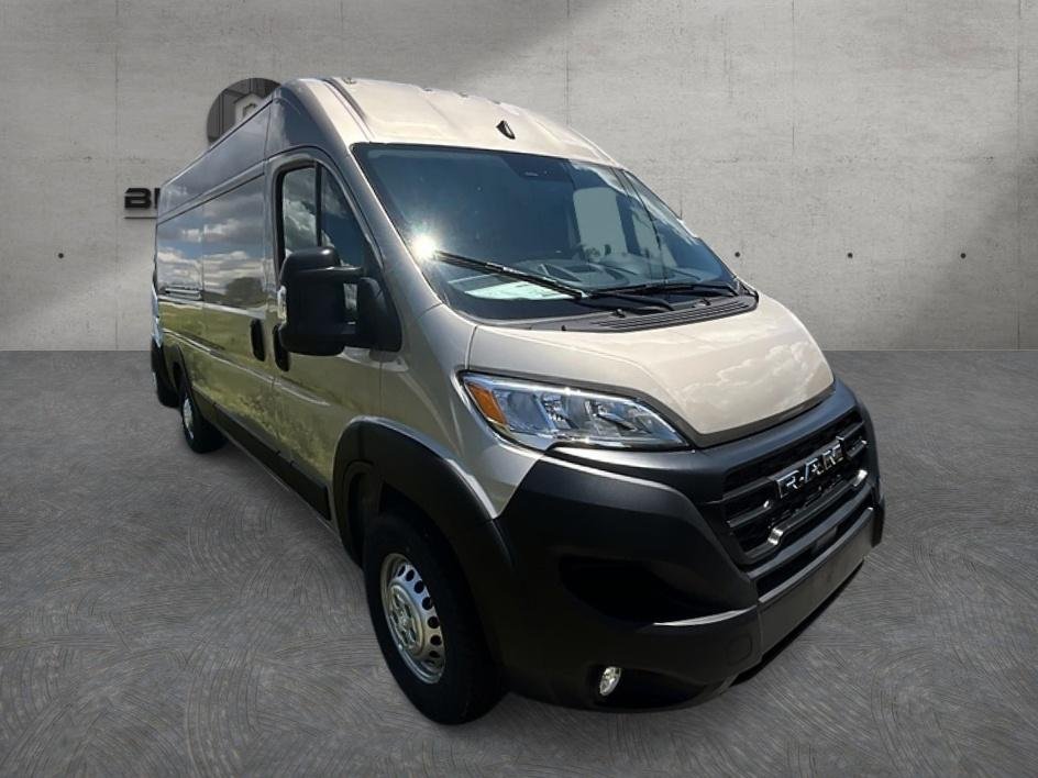 New 2026 Sandstone Pearl-Coat Exterior Paint RAM High Roof image 3