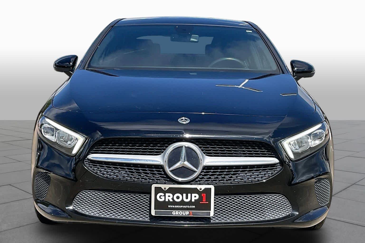 Used 2022 Night Black Mercedes-Benz A 220 image 4