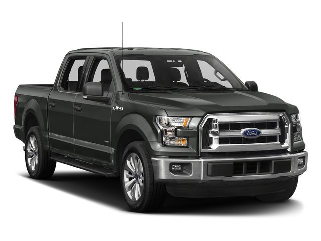 Used 2017 Ingot Silver Ford XLT image 6