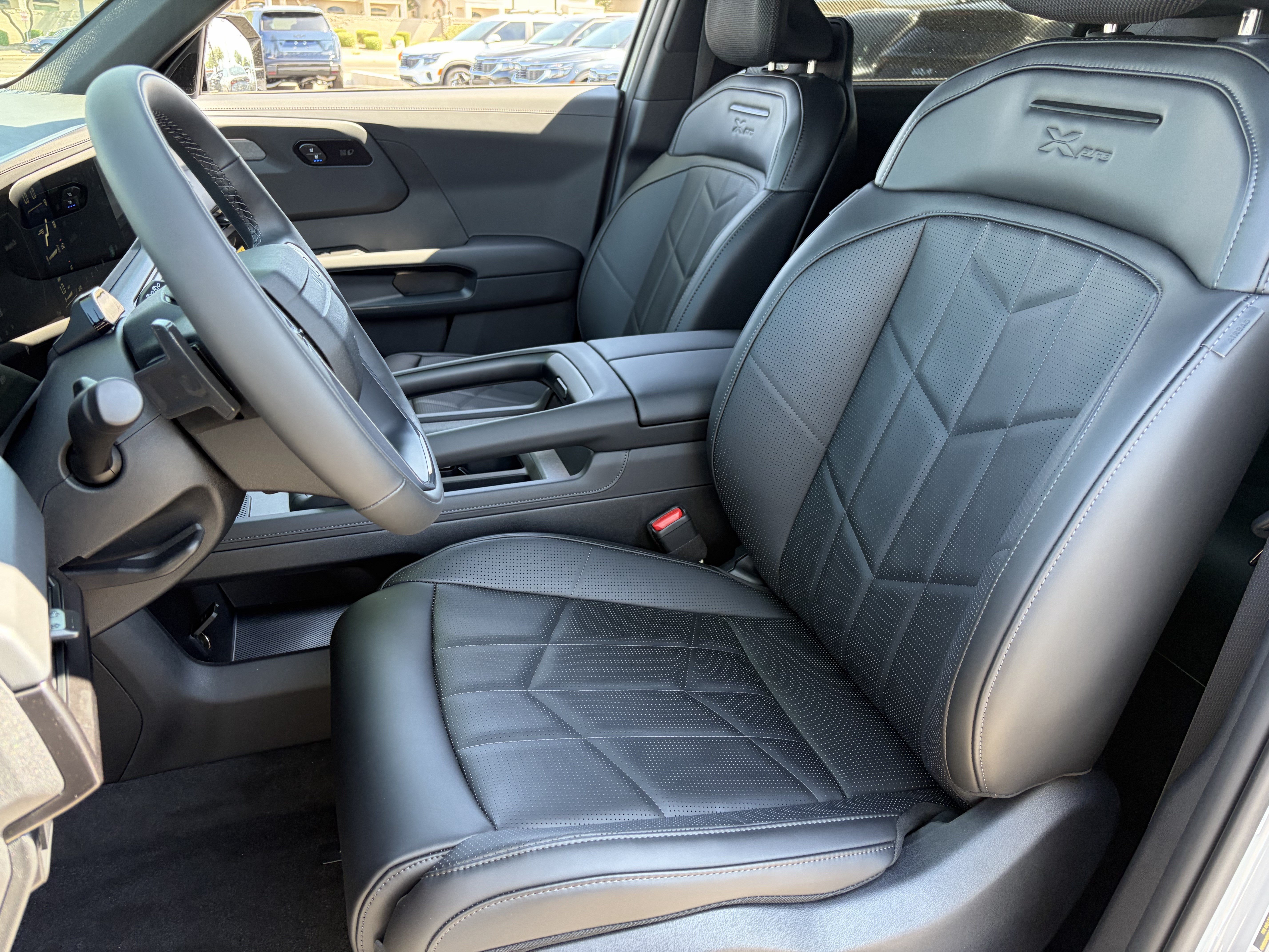 New 2027 Wolf Gray Kia X-PRO SX image 18