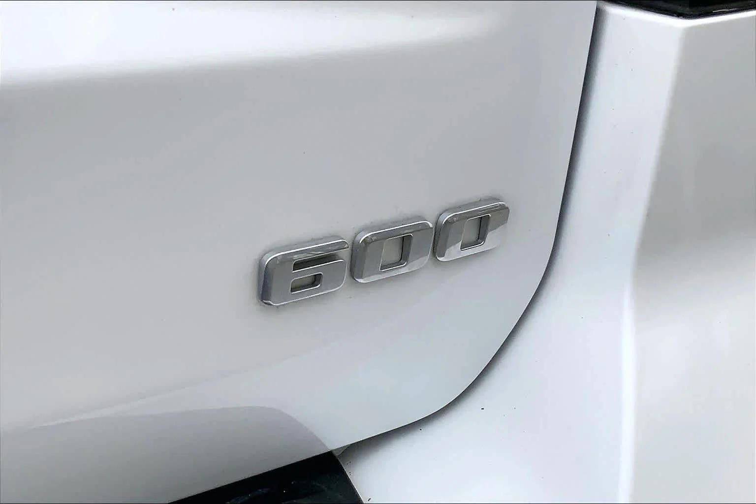 Used 2023 Crystal White Tricoat Cadillac 4WD Luxury image 10