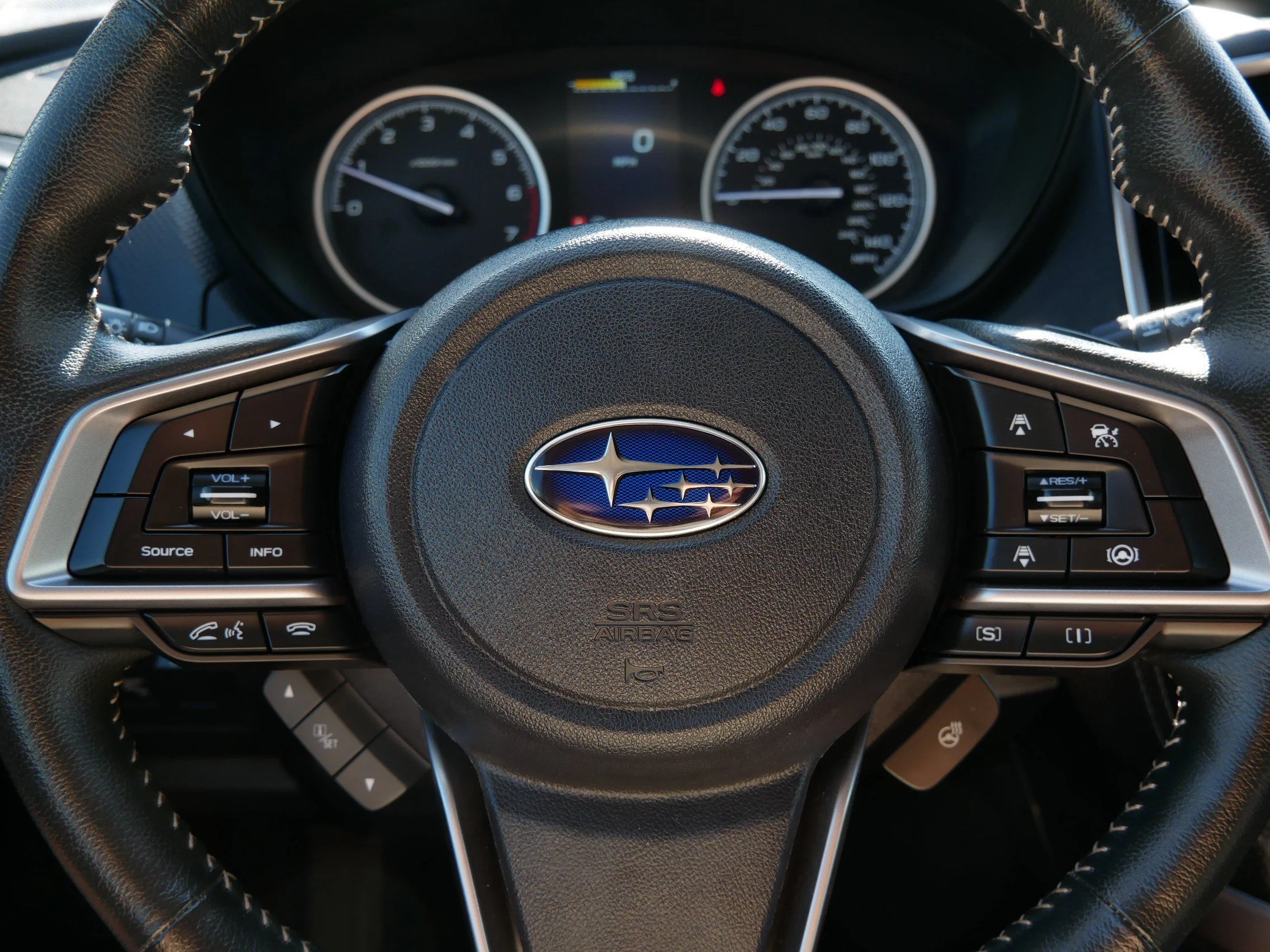 Used 2023 Crystal White Pearl Subaru Limited image 25