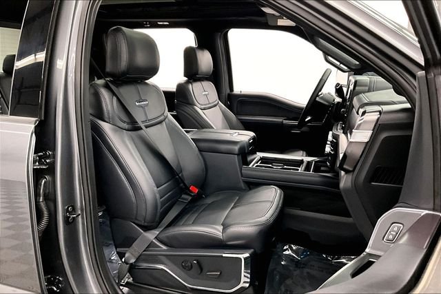 2026 Ford F-250 Super Duty Platinum - Photo 8