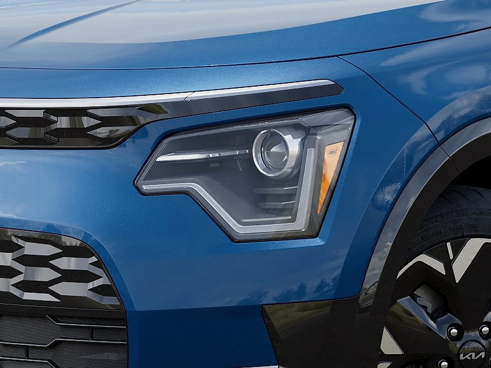 New 2026 Mineral Blue Kia WIND image 10