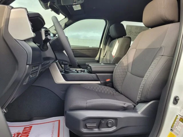 2025 Toyota Tundra SR5 - Photo 19